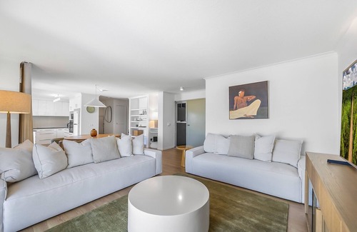 Caloundra Apartment | Oceanfront 3-Bed Retreat with Pool-Steps to Beach