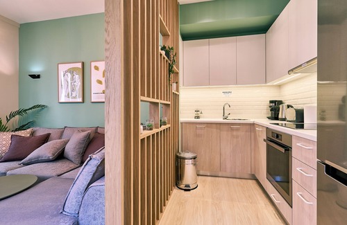 Neos Kosmos Apartment | Olympic Spirit Apt in N. Kosmos