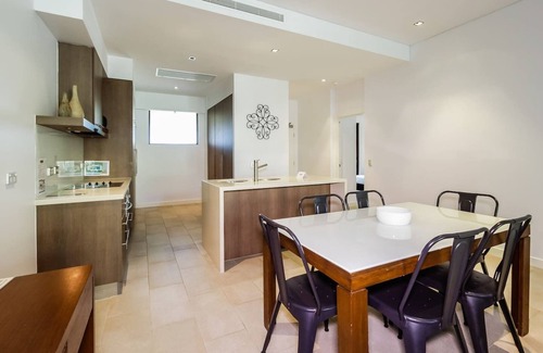Palm Cove Apartment | Orchid at Temple Resort Waterfront Tropical Oasis