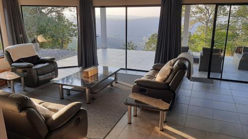 Madakana Villa | Oribi Gorge Villa