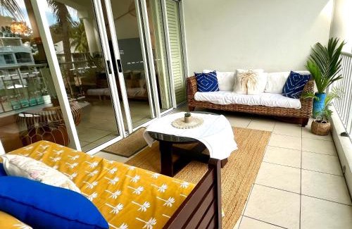 Palm Cove Apartment | Palm Cove Beach Club Penthouse
