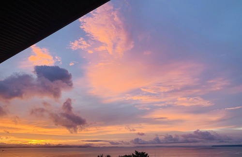 Punta Leona House | Panoramic Ocean Views: Stunning Beach House