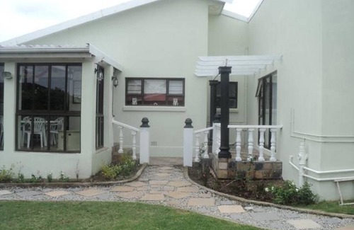 Port Elizabeth Resort | Private room ∙ 1 guest