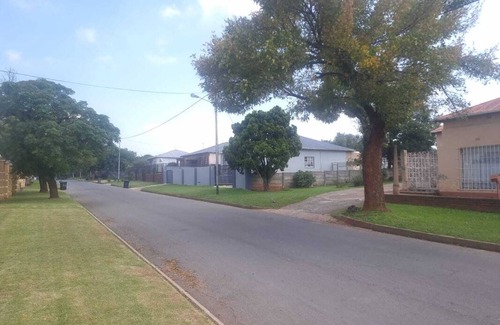 Greater Johannesburg Metropolitan Area Resort | Private room ∙ 2 guests