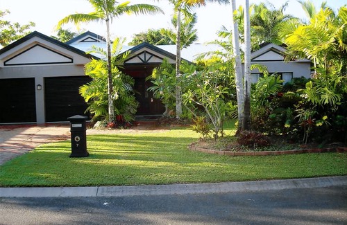 Kewarra Beach Resort | Private room ∙ 2 guests