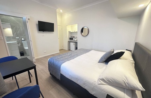 Loganholme Hotel | Puffers Inn Logan Motel