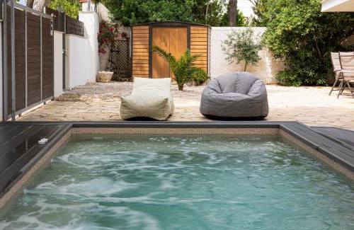 Loutraki House | Rafia Loft Loutraki - Heated Pool & Billiard I Beach