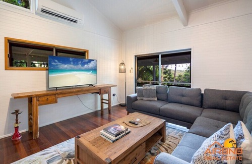 Kuranda House | Rainforest holiday home@ Kuranda
