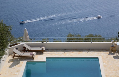 Barbati Villa | Sea Breeze Villa with stunning views in Corfu with private path to the beach