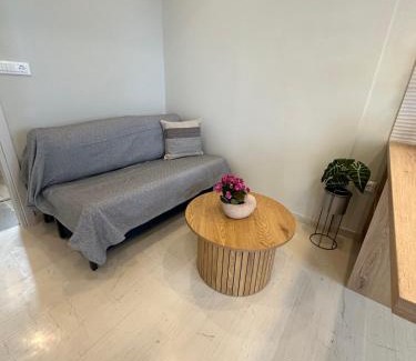 Ayia Anna House | Sea Lilly