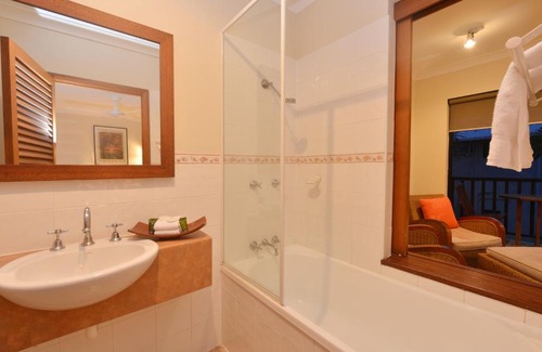 Port Douglas Apartment | Seascape Holidays - Hibiscus