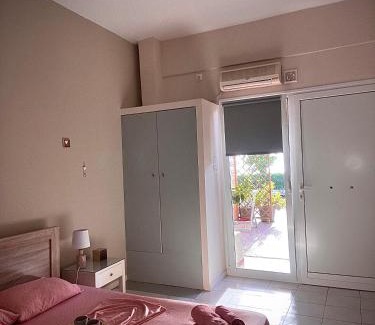 Anavyssos Apartment | Seaview Apartments