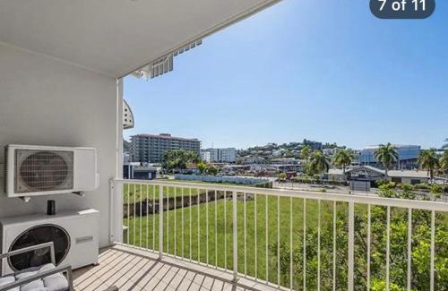 South Townsville House | Serviced Apartments on Mcilwraith