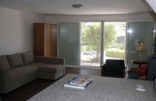 Eretria Apartment | Studio-Appartement in Magoula mit Grill und Garten