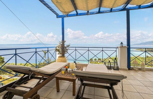Pigadia House | Stunning home in Mantineia Messinia