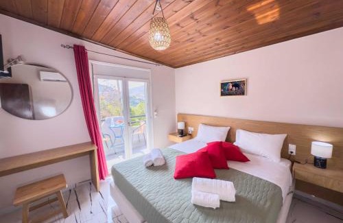 Elos Apartment | Suites Near Elafonisi