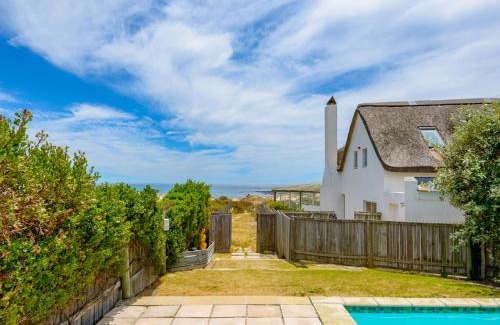 Kommetjie House | The Beach Cottage