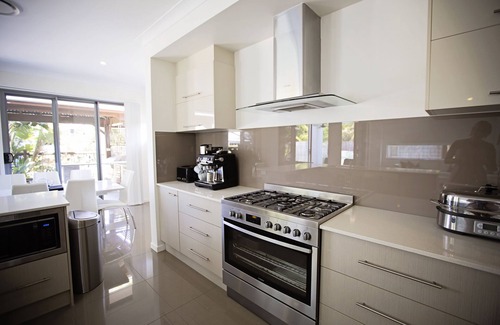 Mount Coolum House | The Boardwalk - Peaceful and Relaxing Beachside Family Entertainer