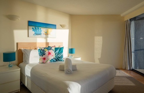Currumbin Apartment | The Rocks Resort, Unit 9J
