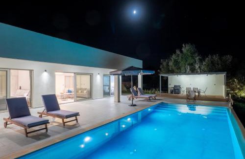 Spartochori Villa | Tina by Vintage Travel
