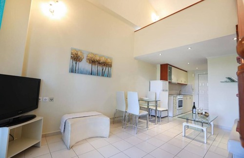 Gouvia Apartment | Tranquil apartments Corfu maisonette No2