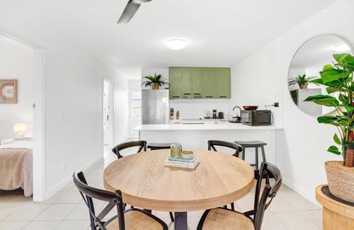 Parramatta Park Apartment | Tropical Terraces