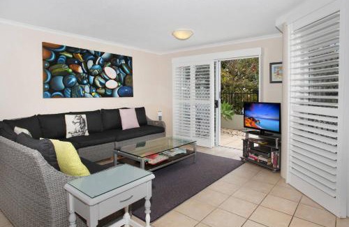 Coolum Beach Apartment | Unit 3 On the Park