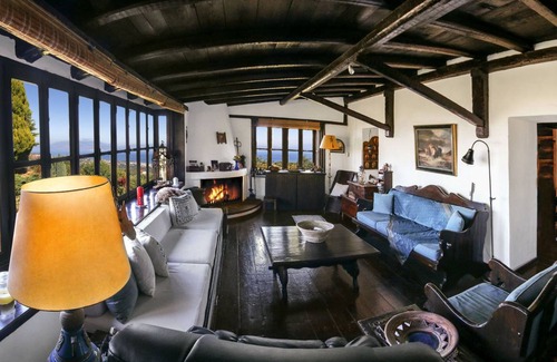 Paralia Porovitsis Villa | Villa ∙ 4 bedrooms ∙ 8 guests