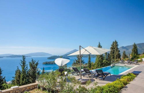 Perigiali Villa | Villa Ino Lefkas - Four Bedroom Villa, Sleeps 8