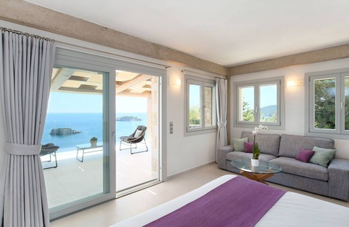 Sivota House | White Orchid Kinabalu