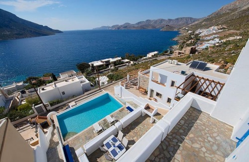Massouri Villa | White Pearl Villa Kalymnos - 2bdr & Private Pool