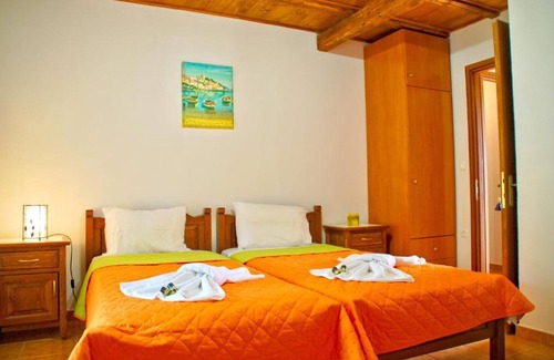 Afetai House | Xirafis Apartments