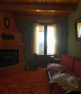 Arachova Apartment | ΑΡΜΟΝΙΑ MountHome sunrise grey