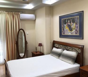 Agios Onoufrios Apartment | Διαμέρισμα στο κέντρο της Θήβας