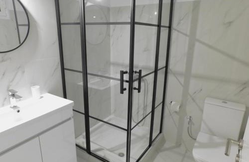 Pefki Apartment | Κωνσταντίνος Έλενα Studios