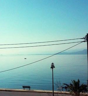 Arkitsa Apartment | Νηρηίδες so blue