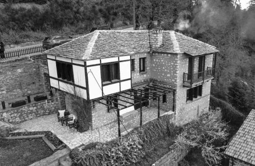 Krikellon House | ΤΟ ΑΡΧΟΝΤΙΚΟ