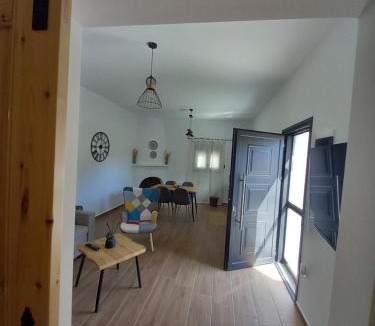 Skiros Apartment | Τhimios Home