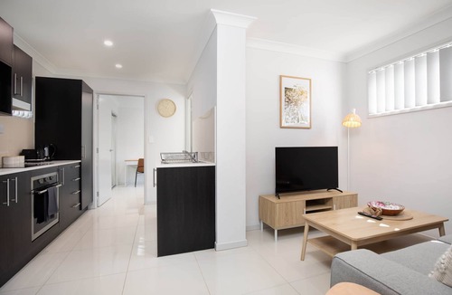 Rocklea Apartment | 1 Bdr Apt! GST Credits! Kitchen! Parking! 231F1