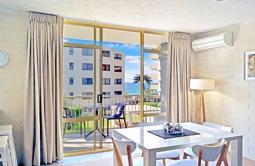 Sunshine Coast Apartment | 1 Bedroom Apartment Ocean View @ Surf Dance