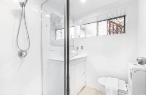 Macgregor Apartment | 1 Bedroom Unit near Highway Transports n Shops