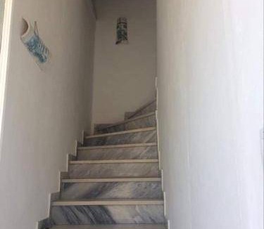 Lokroi Apartment | 100 m² Apartment ∙ 3 bedrooms ∙ 6 guests
