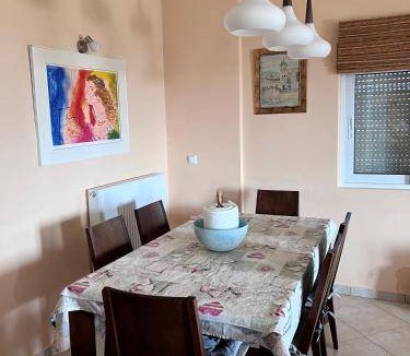 Eretria House | 100 m² House ∙ 3 bedrooms ∙ 6 guests