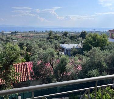 Eretria House | 100 m² House ∙ 3 bedrooms ∙ 6 guests