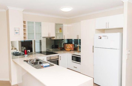 Currumbin Apartment | 100 m² Serviced apartment ∙ 3 bedrooms ∙ 6 guests