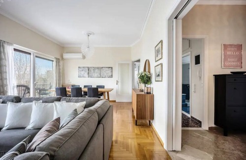Chalcis Apartment | 105 m² Apartment ∙ 2 bedrooms ∙ 5 guests