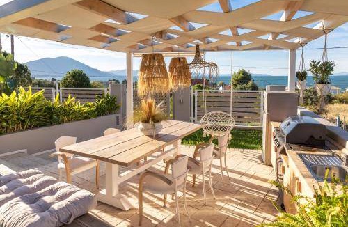 Chalcis Villa | 107 m² Villa ∙ 2 bedrooms ∙ 7 guests