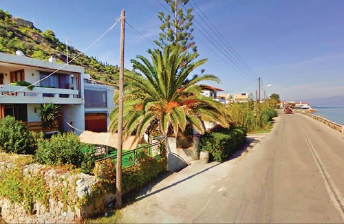 Egira House | 110 m² House ∙ 3 bedrooms ∙ 9 guests