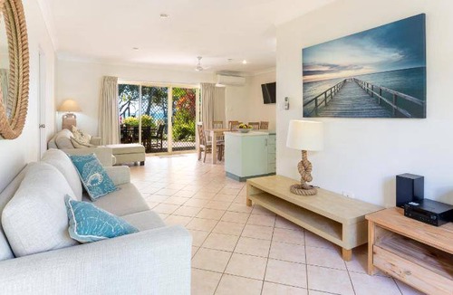 Horseshoe Bay Apartment | 110 m² Serviced apartment ∙ 2 bedrooms ∙ 6 guests