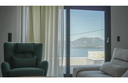 Spartochori Villa | 115 m² Villa ∙ 4 bedrooms ∙ 8 guests